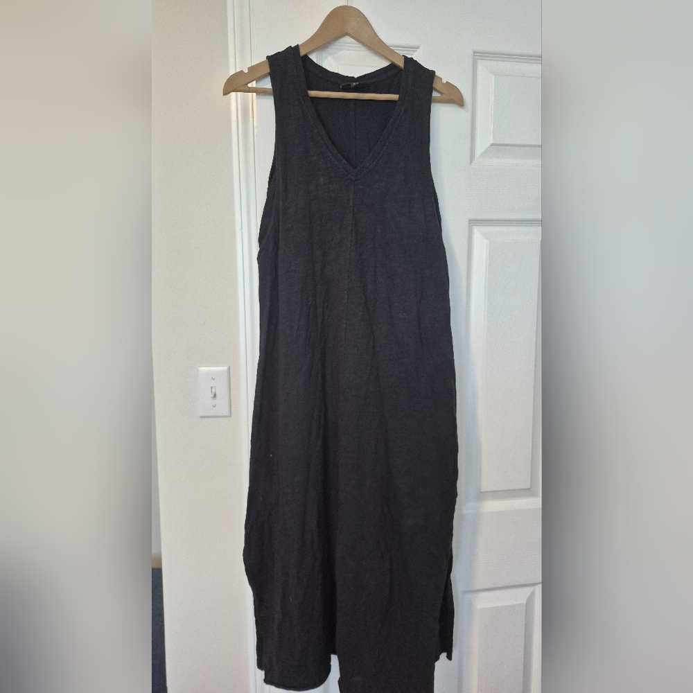 Nursing Queen Classic Black Top